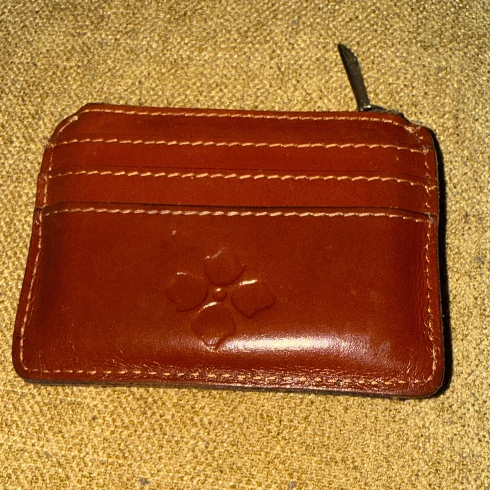 Patricia Nash Card Holder - Picture 1 of 4